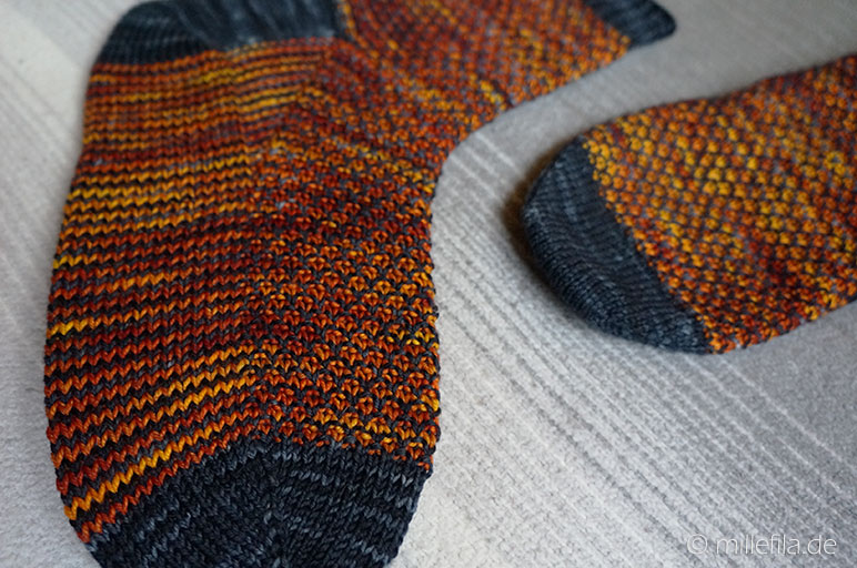 Broken Seed Stitch Socks